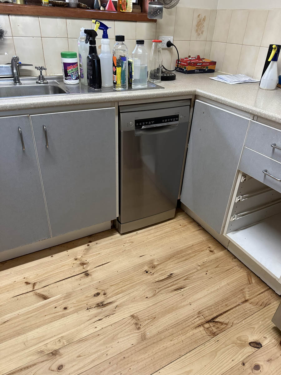 Kitchen & renovation by Speedy Services Today