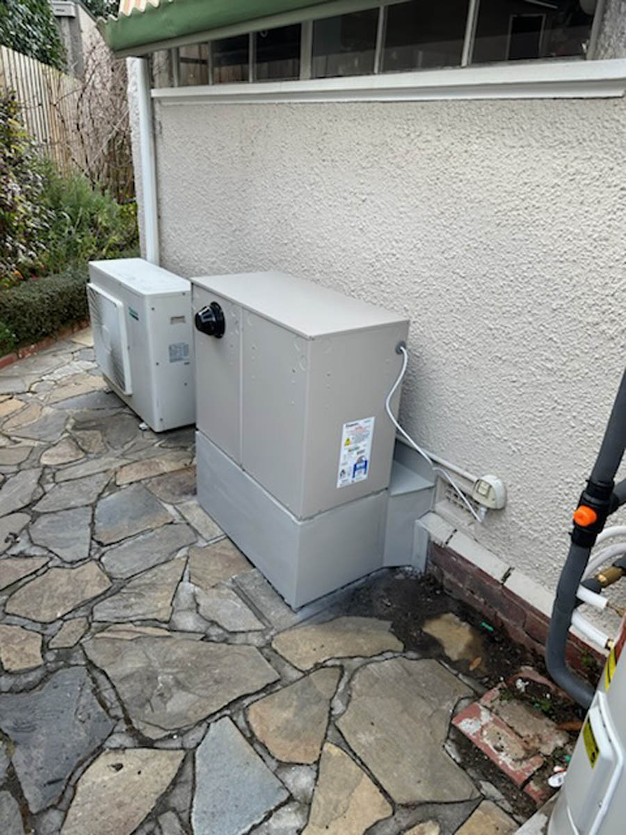 New gas heater installed by Speedy Services Today